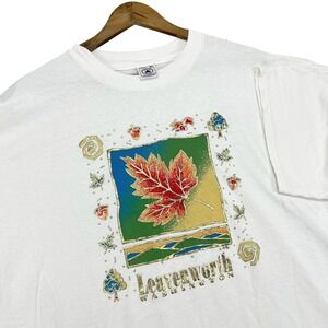 Vintage‎ Leavenworth Washington T Shirt Adult XXL Souvenir Maple Leaf Tee